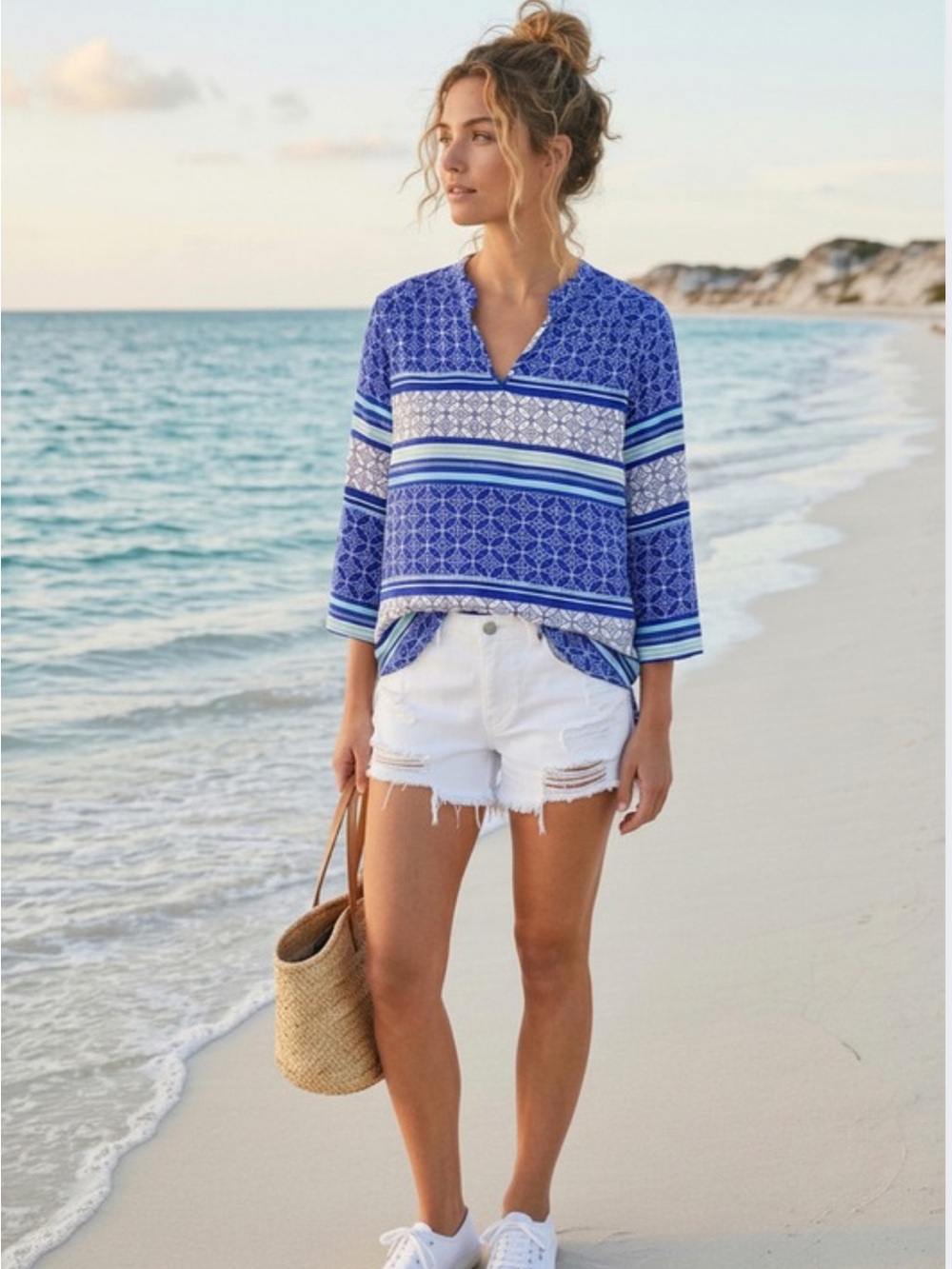 Escapada Coastal Resort Geometric Tunic Blouse M